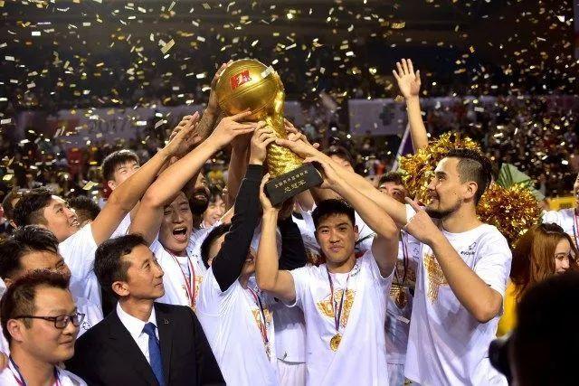 马丁30分篮网力克太阳3连胜 独行侠轻取尼克斯